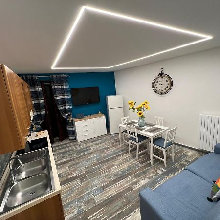 Castel Di Sangro Suite Apartment מראה חיצוני תמונה