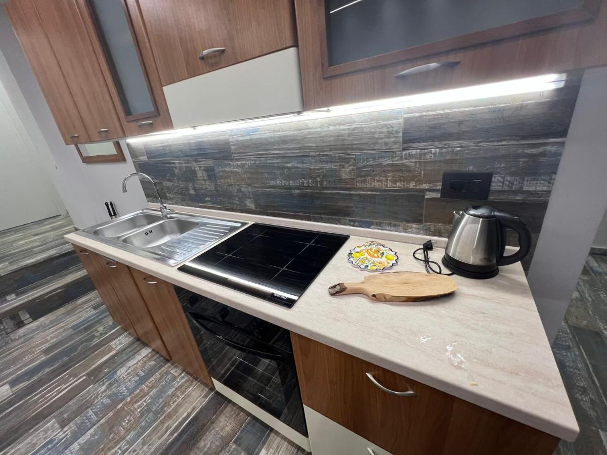 Castel Di Sangro Suite Apartment מראה חיצוני תמונה