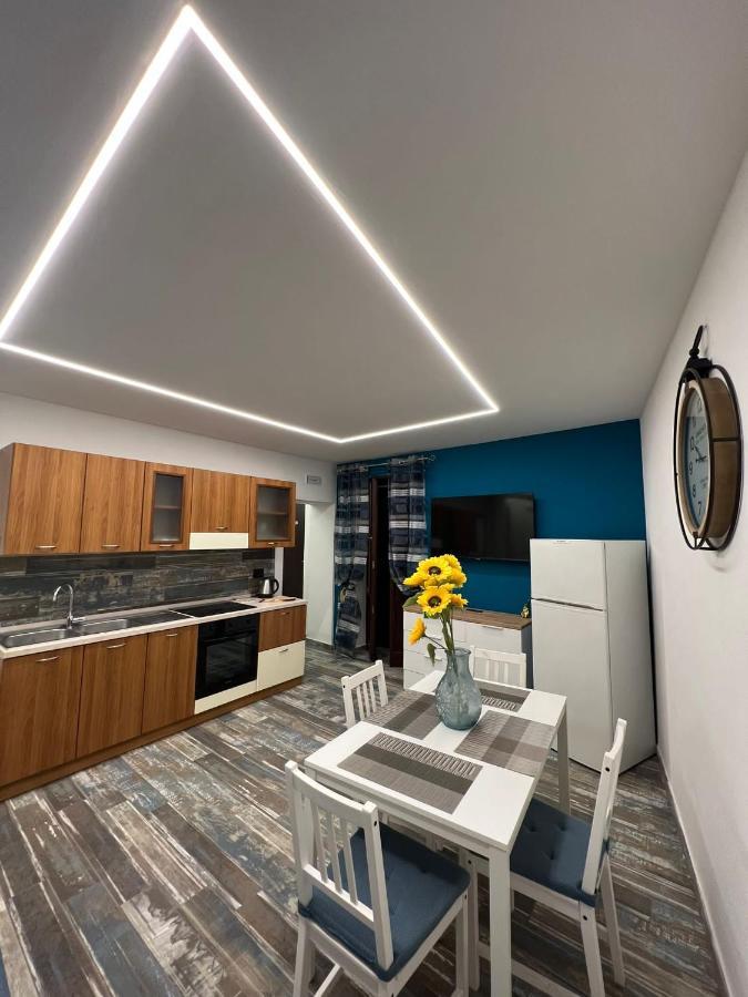 Castel Di Sangro Suite Apartment מראה חיצוני תמונה