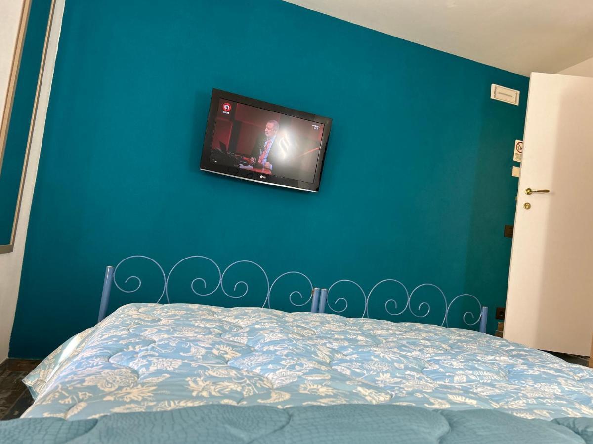 Castel Di Sangro Suite Apartment מראה חיצוני תמונה
